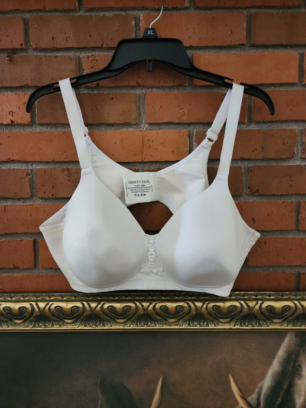 Vanity Fair Smooth Seamless White T-Shirt Bra with Lace Accent 44B